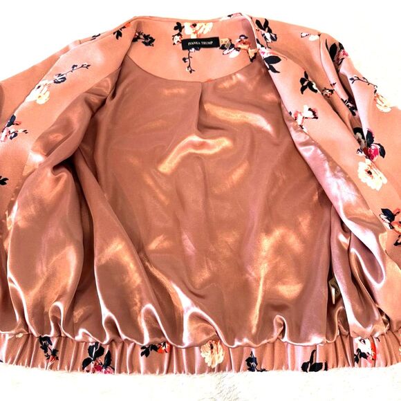 Ivanka Trump Pink Floral Bomber Jacket Silk Lined Vibrant Zip-Up Size 2 - Picture 5 of 9